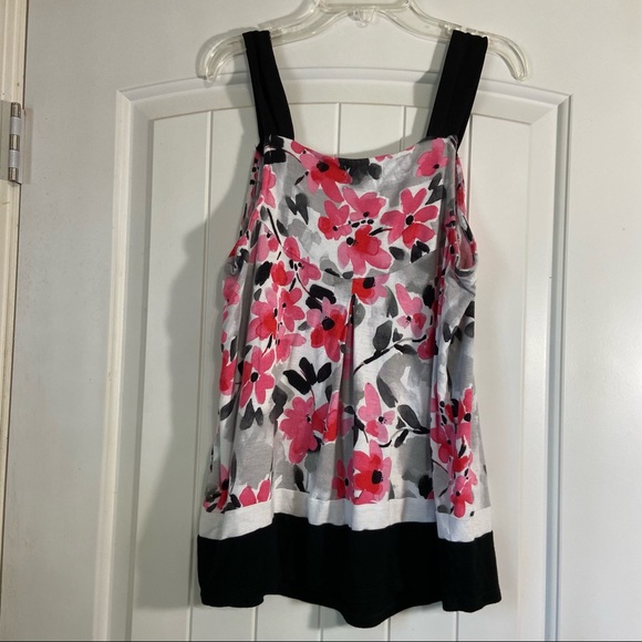 Layla -Floral Tank Top Blouse Sz small - Picture 2 of 3